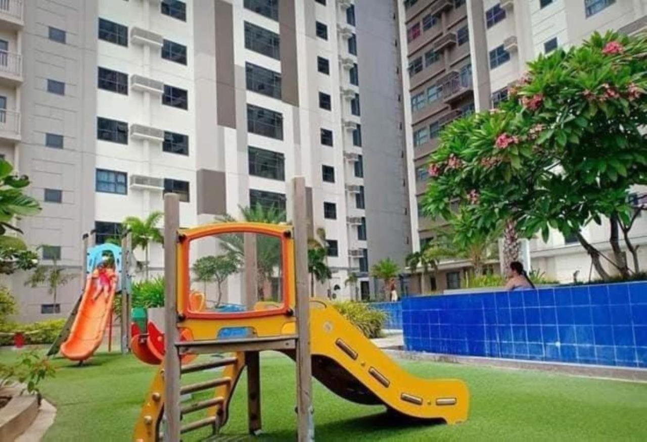 Апартаменти Horizon 101 A2 Shortwalk Robinson Mall Mango Square Bar Cebu Екстер'єр фото